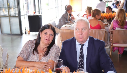  María Concepción Garza y Germán Sthal.