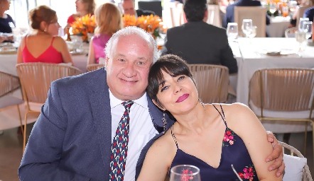  Armando y Vero Obregón.