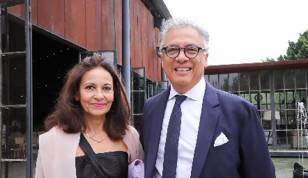  Amparo Rosillo y Francisco Fernández.