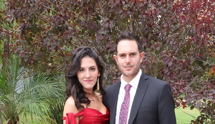  Claudia y Carlos Del Valle.