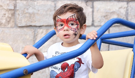  Sebastián piloto en el avión.