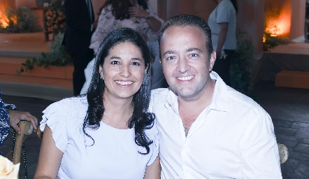  Martha Morales y Javier Algara.