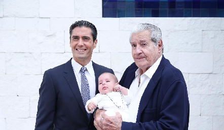 3 generaciones: Rafael Lebrija y Rafael Lebrija con Jero.