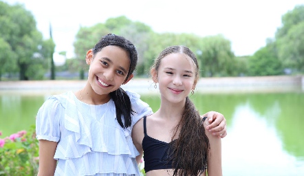  Cristina y Miranda.