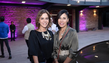  Manola Martín de Campo y Teresa Jurado.