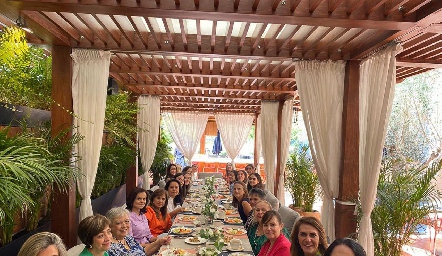  Despedida de soltera para Alexia y Sofía Loperena.
