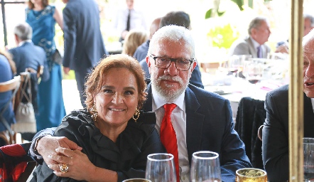  Elisa Robles y Salvador Granados.