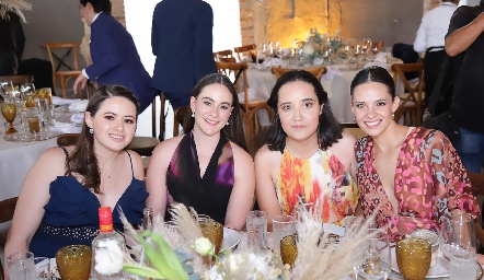  Marisol Aldrett, Ana Sofía Patiño, Mariana Acebo y Cayetana Gómez.