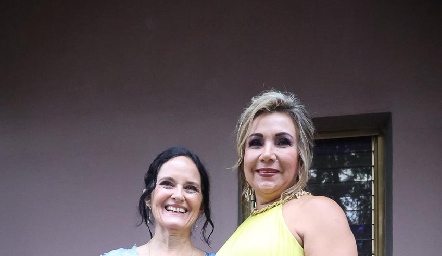 Alejandra Gutiérrez y Claudia García.