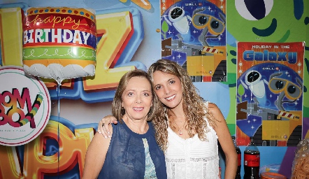 Priscila y Rosana González