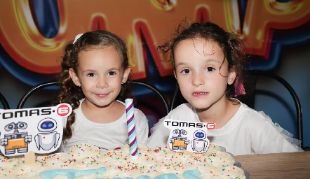  Emma y María
