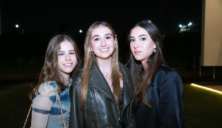  Alejandra Suárez, Isabella y Victoria Navarro.