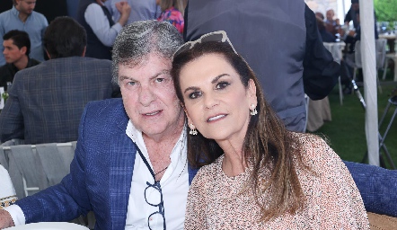  Juan Carlos Valladares y Raquel Eichelmann.