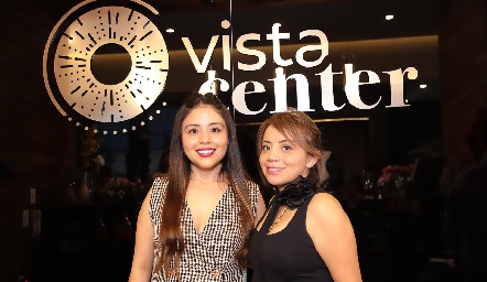  Mariana Escalante y Meli Hernández.