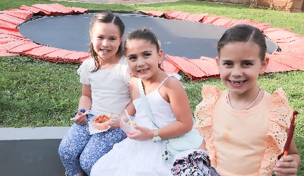  María José, Natalia e Inés.