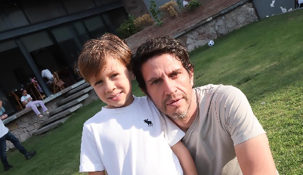  Alejandro y Alejandro Lomelí.