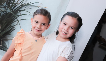  Inés y Mari Jo.