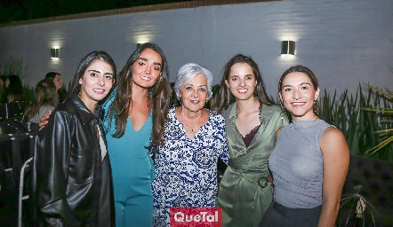  Karime Maqueo, Marianela Villasuso, Coco Escartín, María Gameros y Ana Paty Gerardo.