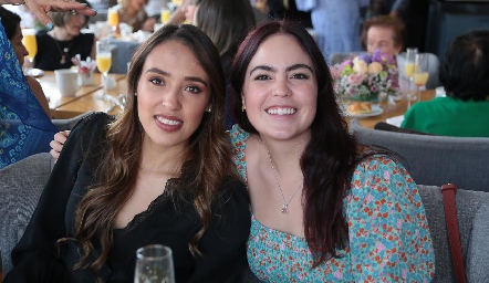 Paola Ascanio y María José Flores.