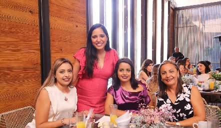  Daniela López, Andrea Ascanio, Vanessa y Laura Ortiz.