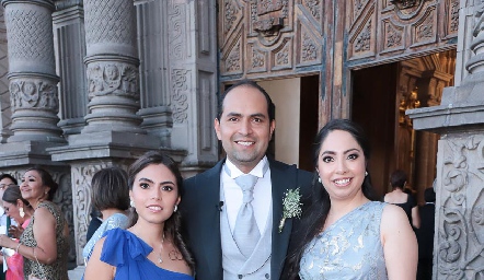  Ana Sofía Huerta, Gerardo Huerta y Mariana Huerta.