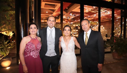  Enedina Ibarra, Gerardo Huerta, Nathalie Rivera y Guadalupe Torres,.