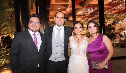  José Luis Montiel, Gerardo Huerta, Nathalie Rivera y Andrea Motilla.