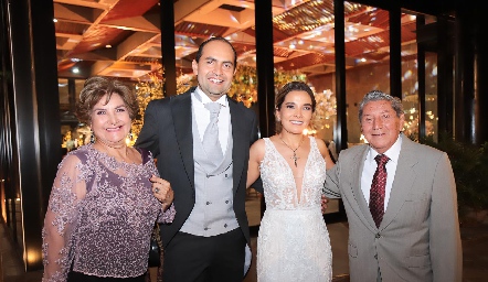  Elvia Rodríguez, Gerardo Huerta, Nathalie Rivera y Guillermo Rivera.
