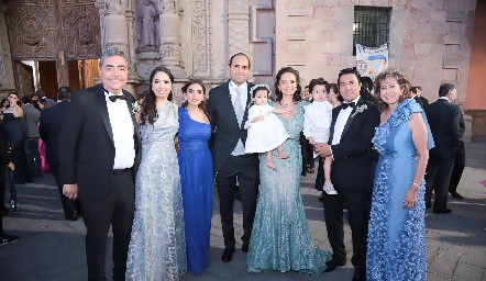  Gerardo Huerta con su familia.
