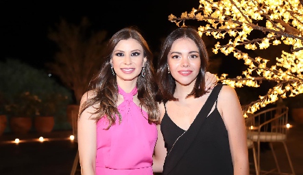  Silvia Cárdenas y Cecilia Villanueva.