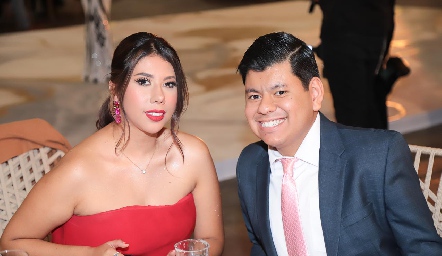  Fey Torres y Marco Antonio Torres.