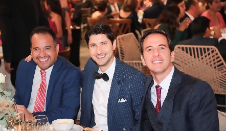  Juan Antonio Ramírez, Genaro Zaldívar y Roberto Castro.