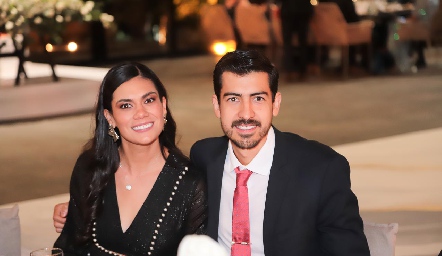  Estefanía Mier y Gerardo González.