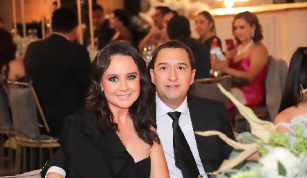  Adriana Chapa y Cesar Piña.