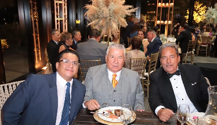  Samuel Fabián Cervantes, Juvenal Meléndez y Ricardo Rivera.