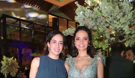  Paola Torres y Rocío Huerta.