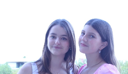  Marina y Manu.