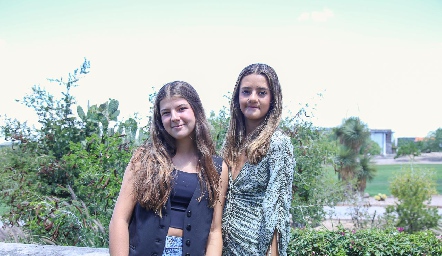  Alexia Galán y Valentina Fernández.