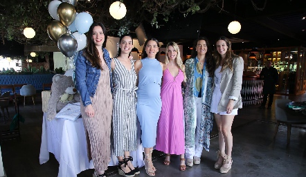  Mariana Lamas, Luli Lamas, Michelle Cano, Elena Pérez, Regina González y María Stevens.
