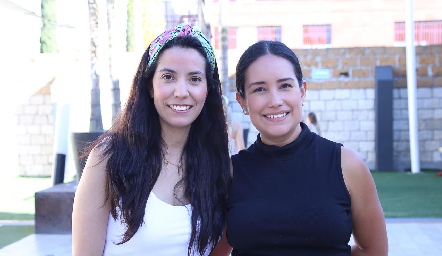  Gaby Carillo y Maite Benítez.