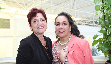  Adela Martínez y Lila Gonzalez.