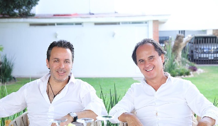   Xavier Castro y Raúl Antunes.