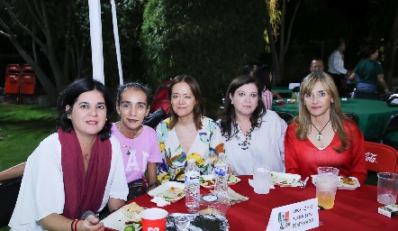  Cynthia Sánchez, Ileana Ramos, Elsa Izaguirre, Alejandra Saiz y Lula Alvarado.