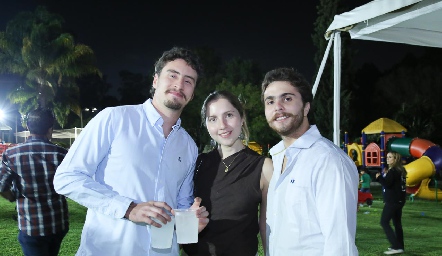  Sebastián Piñón, Marcia García y Manuel García.