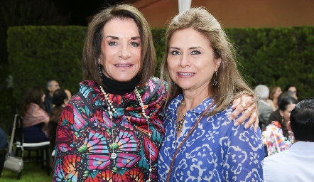 Martha Elena Meade y Koki Medina.