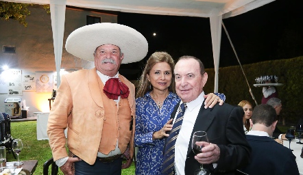 Chapo Ortuño, Koki Medina y Abelardo Uría.