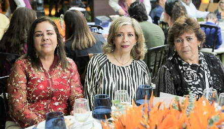  Silvia Esparza, Alma de Rodríguez y Sara de Martínez.