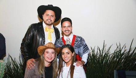  Jorge Cabral, Rafael Velázquez,  Ari Pérez y Tanya Loredo.