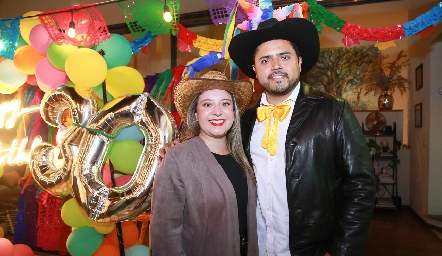  Mari Pérez y Rafa Velázquez.