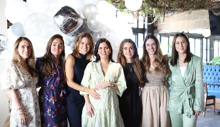  Daniela Villarreal, Marianela Villasuso, Ana Pao Rangel, Maribel Rodríguez, Pili Castañón, María Stevens y Carmelita Del Valle.